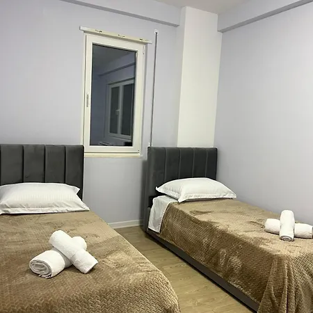 A&n Apartment *